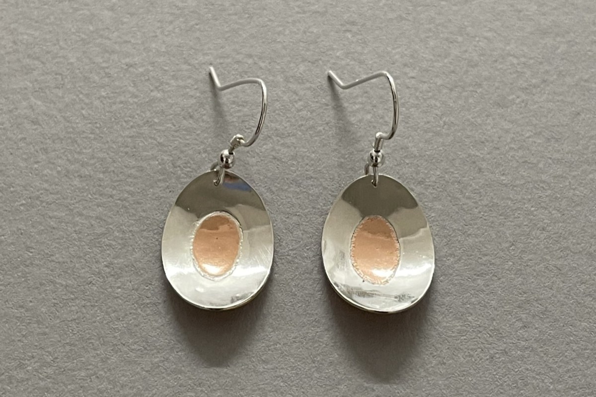 Laminated inlay earrings